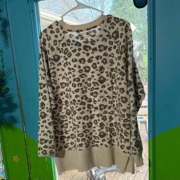 Maurices Taupe and Brown Leopard Crewneck Sweater - Picture 4 of 4